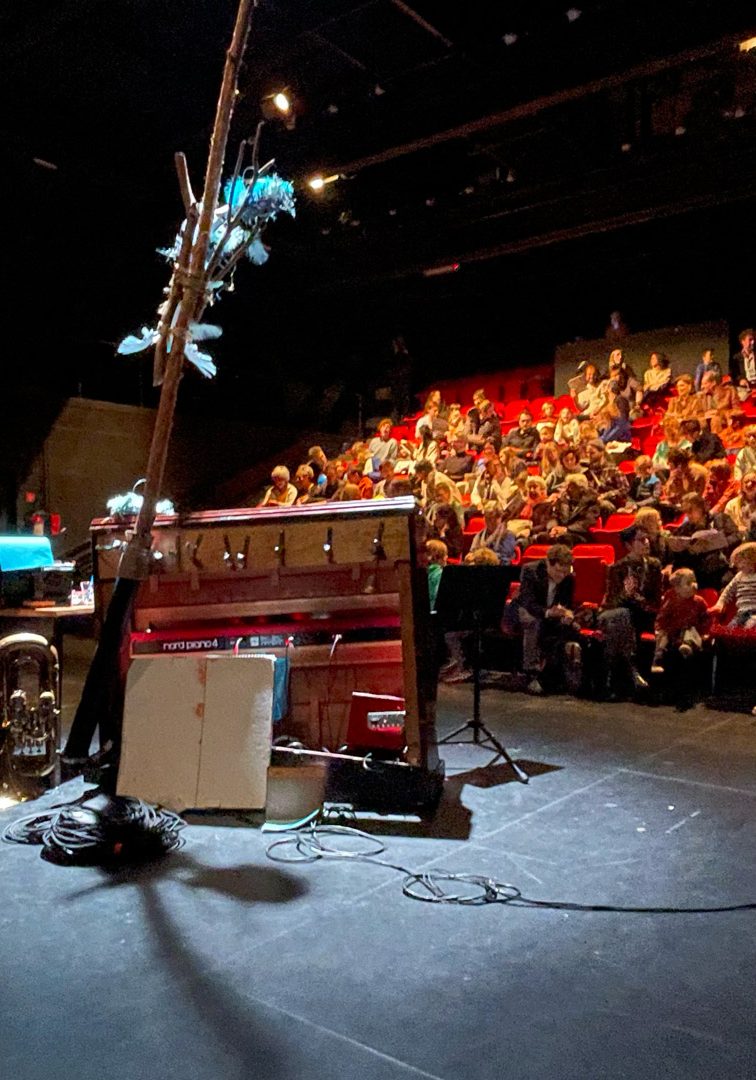 Broder speelt 'een blauwe vogel' in Arca Theater